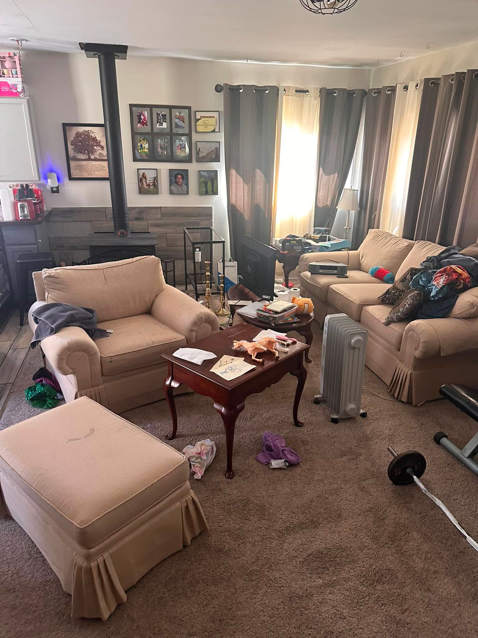 Living room before cleaning